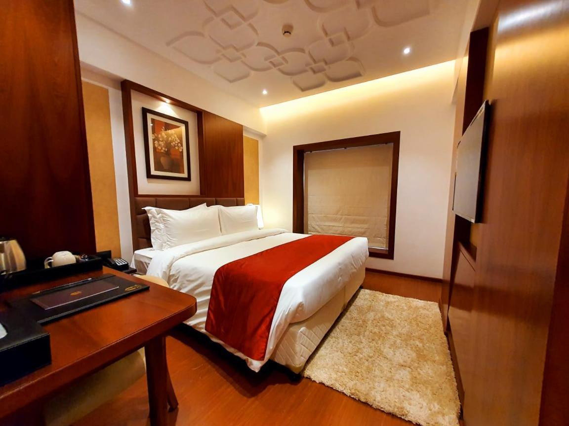 Hotel Mbc Citadel นาสิก ภายนอก รูปภาพ