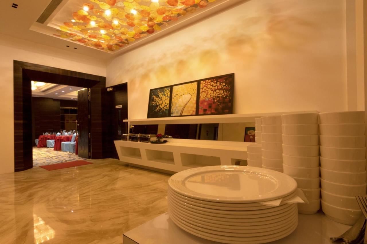 Hotel Mbc Citadel นาสิก ภายนอก รูปภาพ